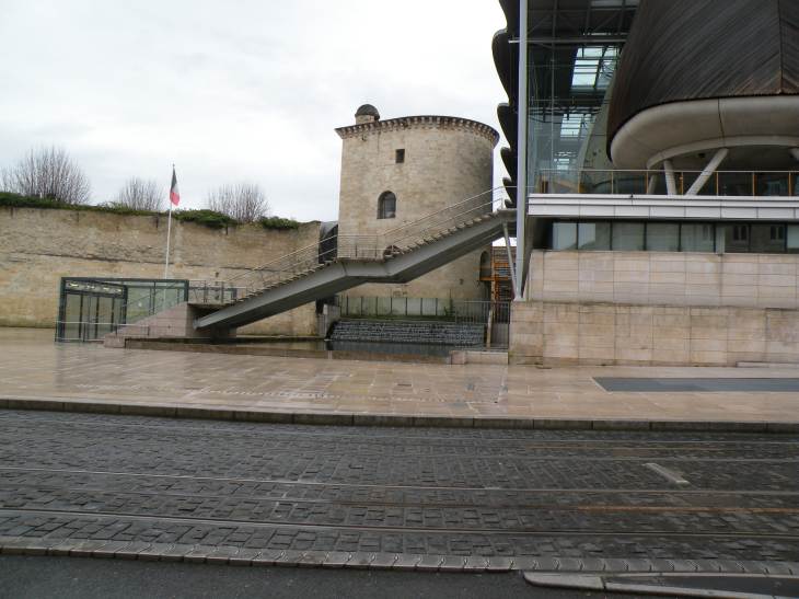  vestiges du Château du Hâ